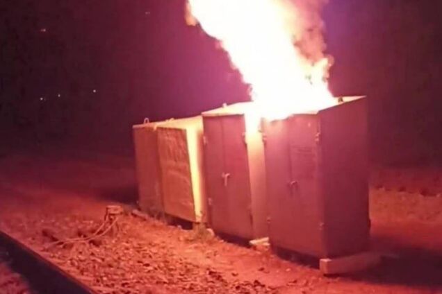 Удар по логістиці ворога: агент 'Атеш' влаштував диверсію на залізниці біля окупованої Ясинуватої. Фото і відео