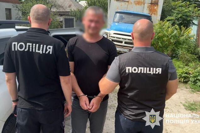 Підозрюють у розкраданні мільйонів на будівництві фортифікацій: Нацполіція затримала ексзаступника мера Харкова