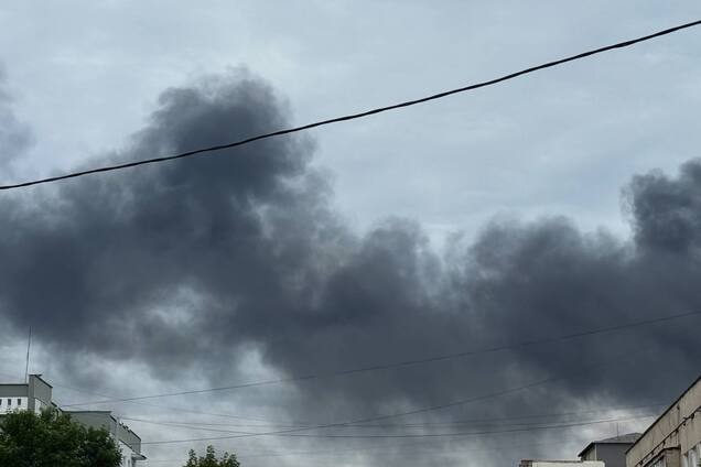 Жителей Дрогобыча после ударов России призвали не выходить из дома: что происходит в городе