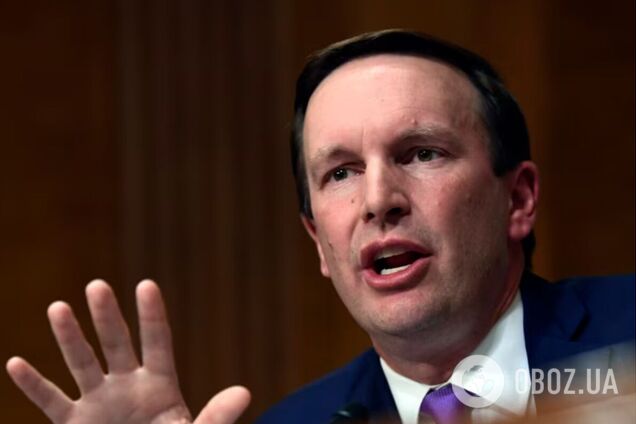 'Путин не имеет никаких причин садиться за стол переговоров': сенатор-демократ обвинил Трампа в желании проиграть войну в Украине. Видео