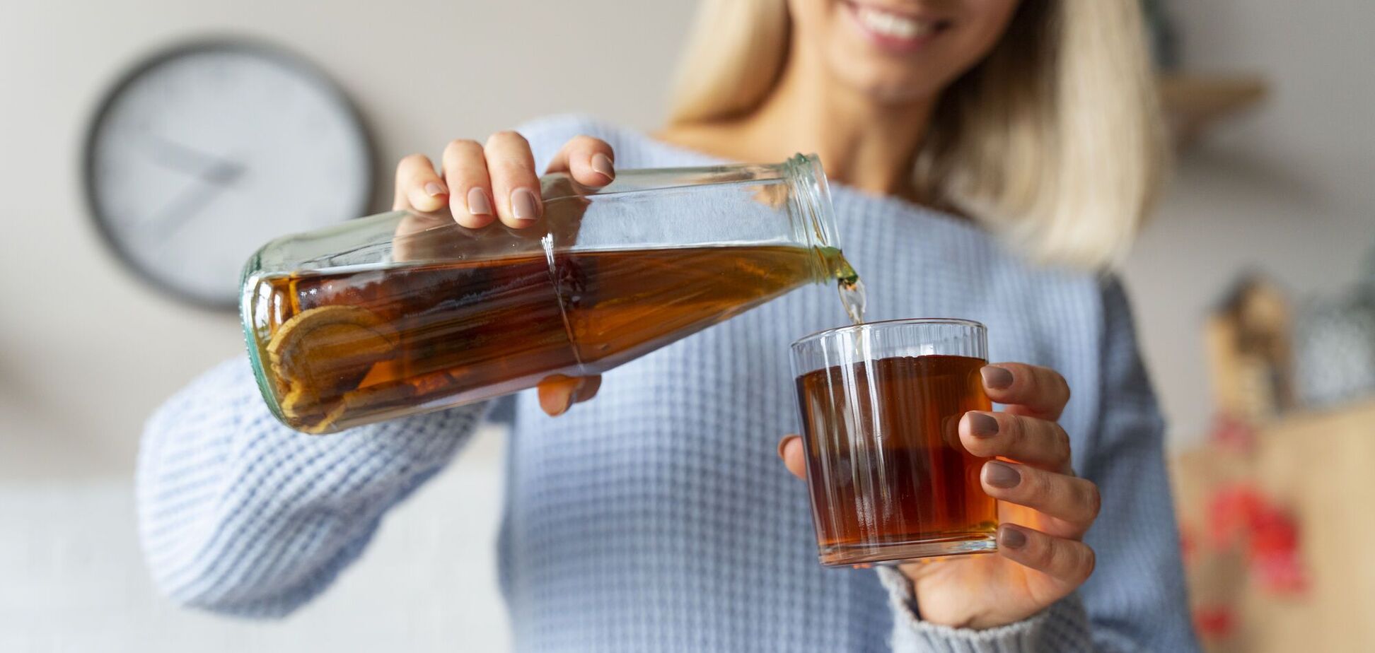 Користь і шкода комбучі: повний розбір ферментованого тренду