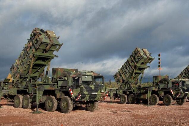 Украина предлагает США закупать американское вооружение за счет финансирования из Европы, – сенатор-демократ