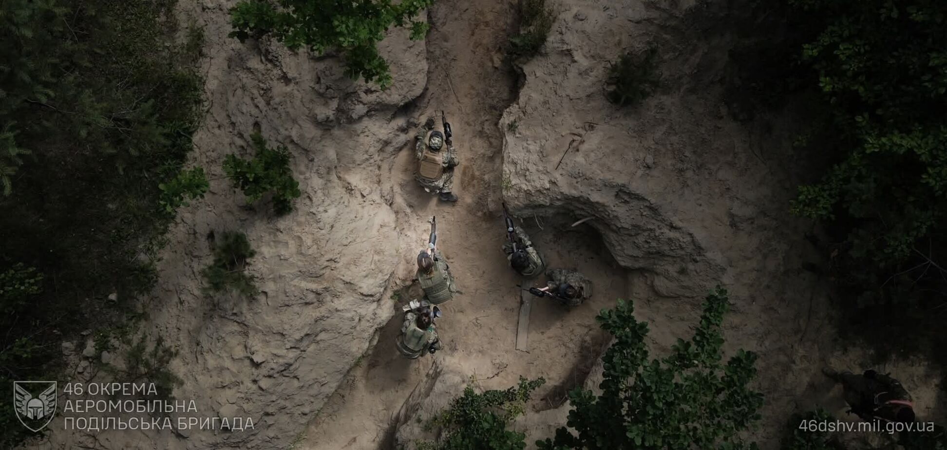 Владимир Багненко: Мысли военных: "Мучает воспоминание о побратиме на позициях. Триста. Я тянул. А он упирается и говорит: "Не пойду и все"" — Блоги | OBOZ.UA