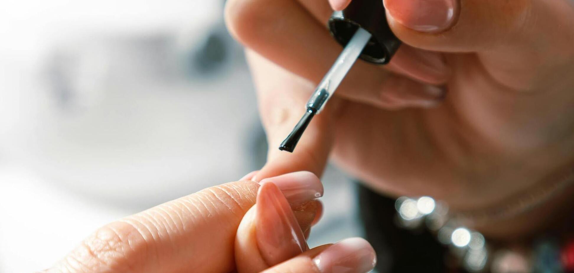 Трендовый летний маникюр: топ дизайнов, которые будут везде