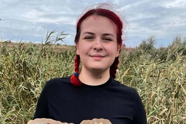 'Пташка' с 'Азовстали' объяснила, на какие деньги живет после плена и почему не получает официальную зарплату в армии