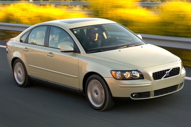 Volvo S40