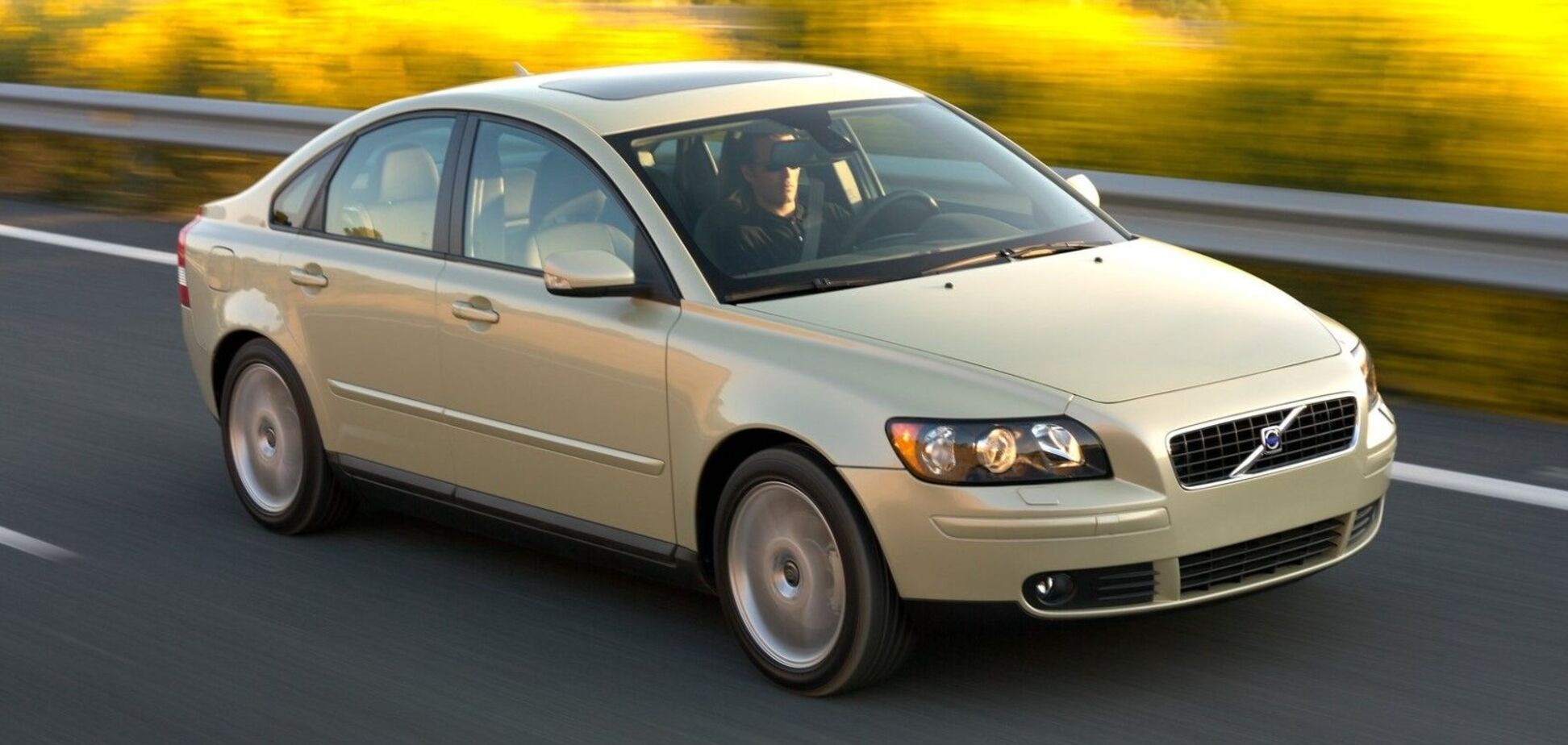 Volvo S40