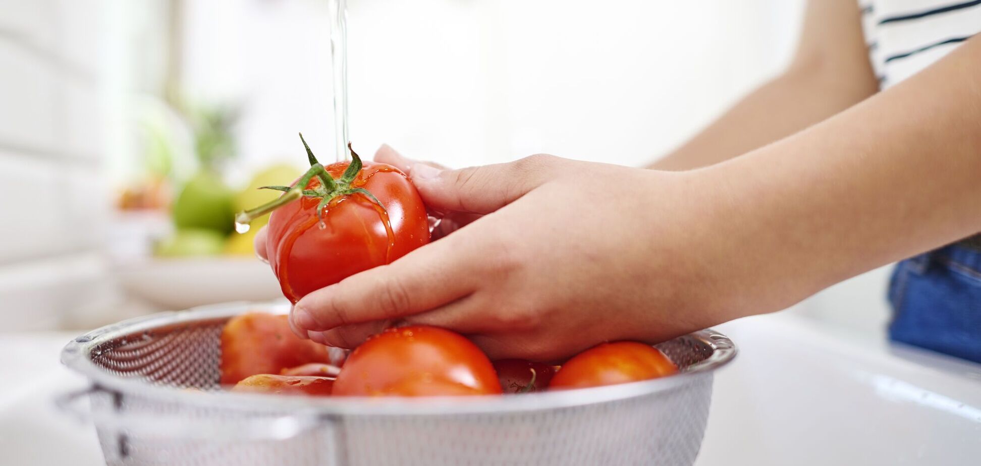 Как быстро почистить помидоры от кожуры: самые простые способы