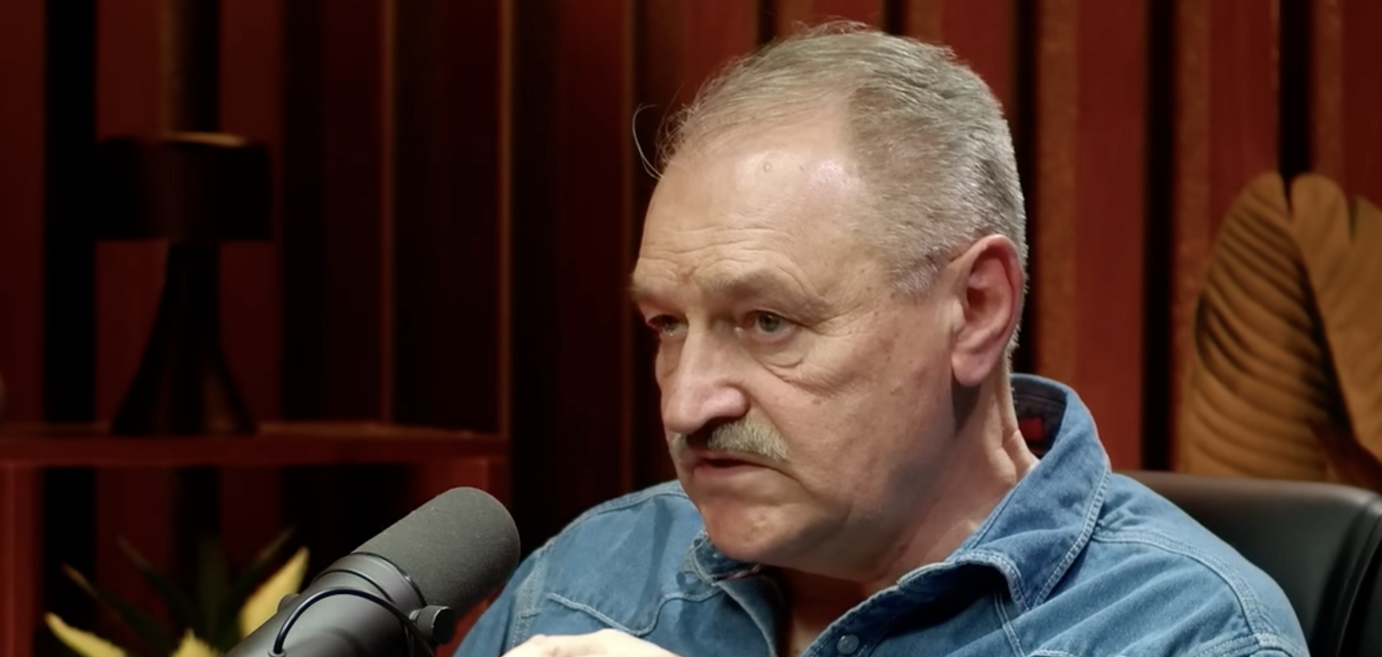 Коли дітям потрібно зʼїжджати від батьків: Олег Чабан пояснив на прикладі птахів, які виштовхують пташенят із гнізда