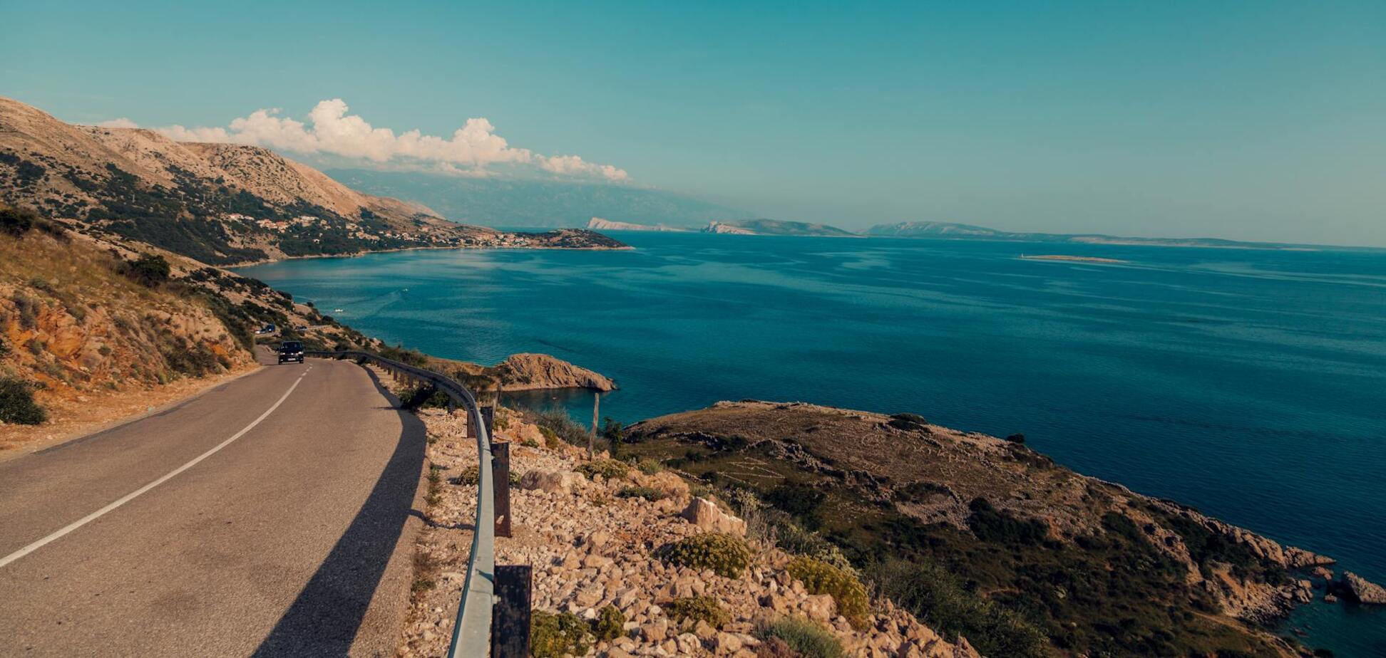 Туристи у захваті: названо країну, яка легко замінить Грецію, Іспанію і Португалію