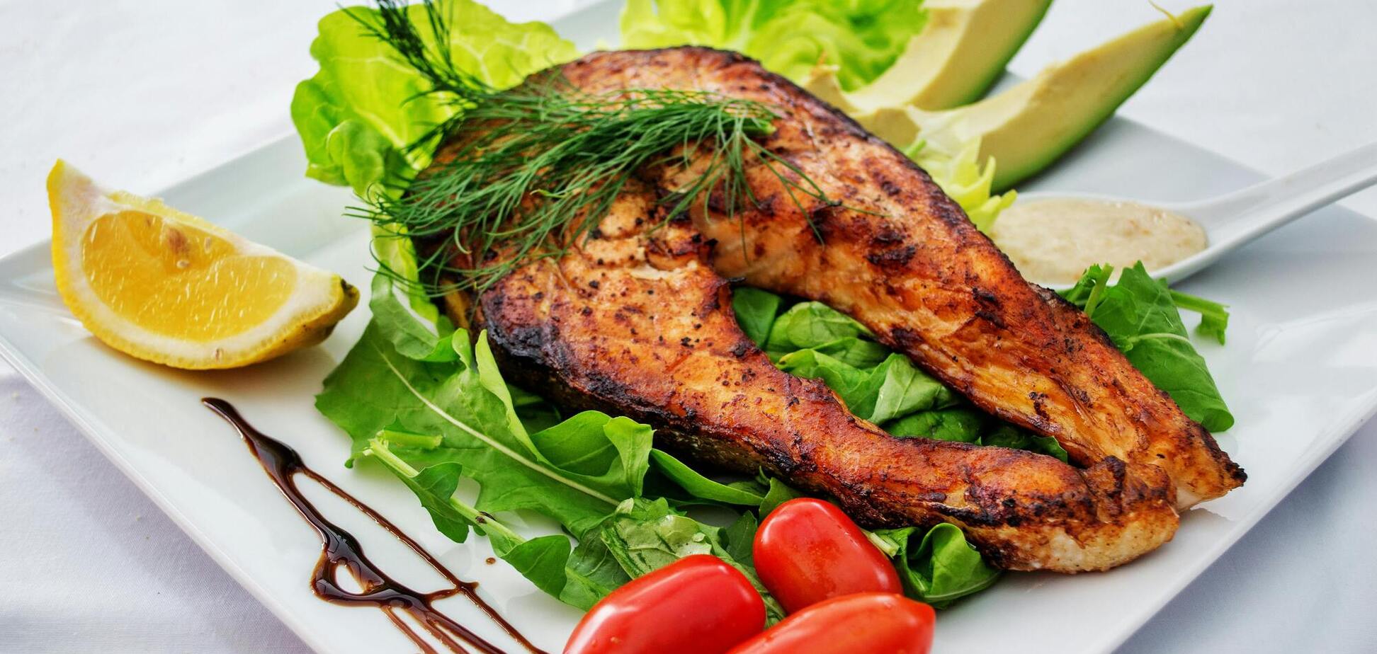 Как сделать запеченный лосось еще вкуснее: секретный ингредиент