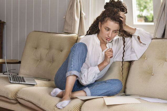 Тело теряет равновесие: 10 ежедневных привычек, которые вам вредят