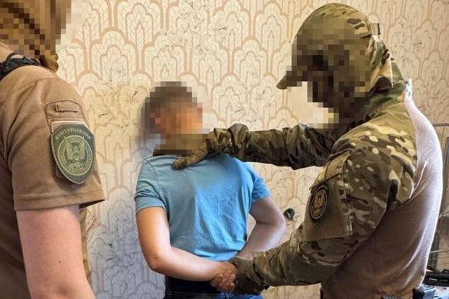 Для конспирации использовал несколько телефонов: СБУ задержала агента ГРУ, корректировавшего удары по энергообъектам Днепра и Запорожья. Фото