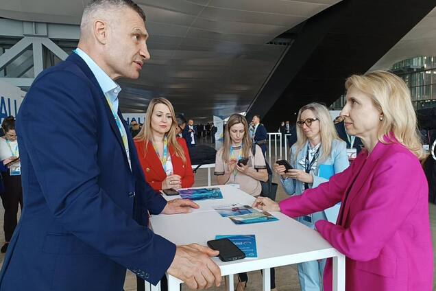 Обговорили реалізацію спільних інфраструктурних проєктів у Києві: Кличко в Римі зустрівся з віцепрезиденткою ЄІБ Червінською