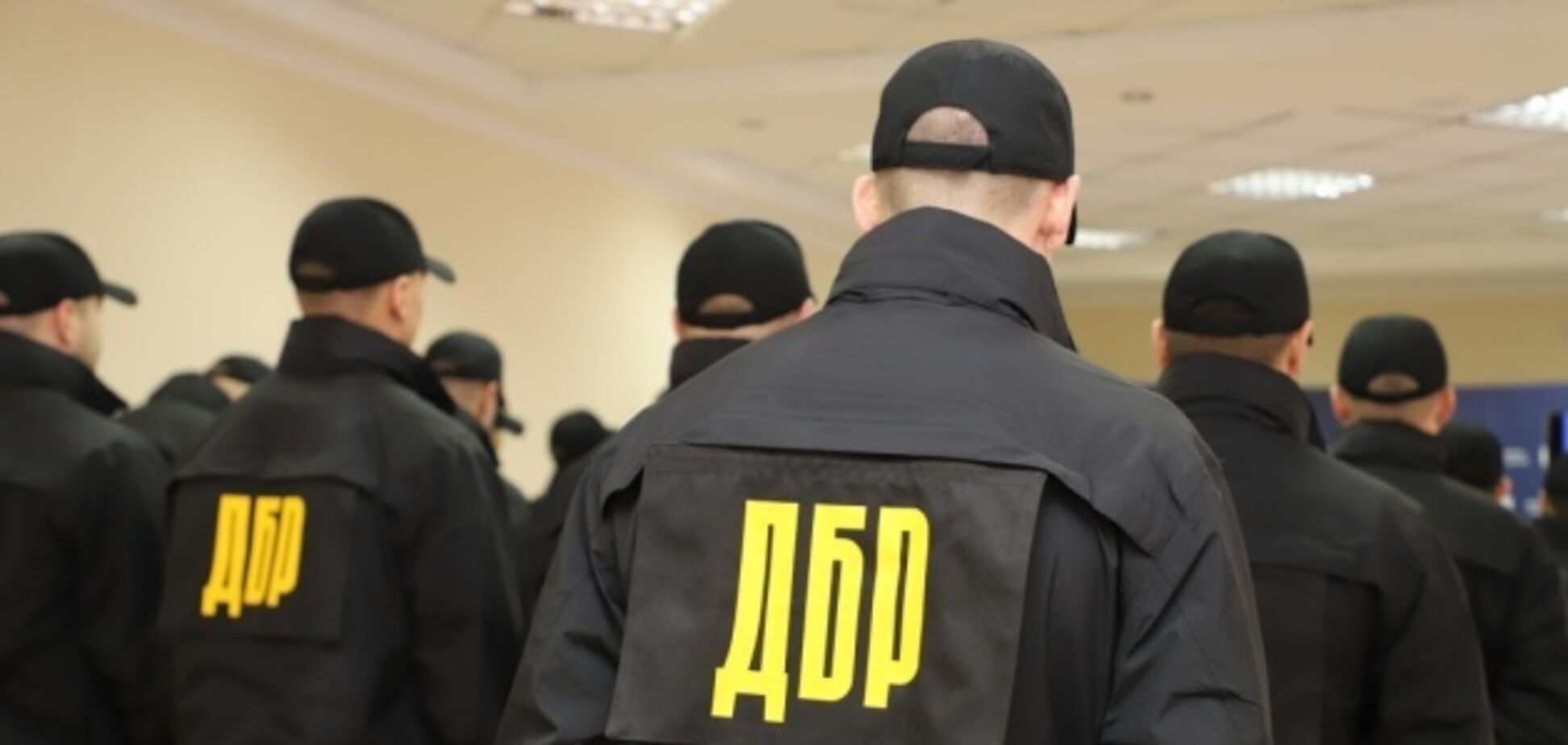 'Це наступ на антикорупційні органи з метою прикрити тих, хто заробляє на війні': Порошенко прокоментував обшуки у Шабуніна