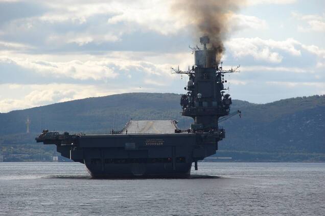 Апогей 'величі': єдиний російський авіаносець 'Адмірал Кузнєцов' збираються розпиляти на металобрухт