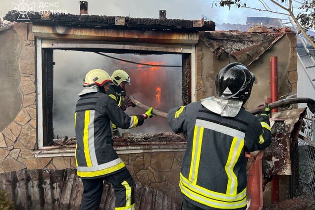Ми погано вміємо хвалитись: у перекособоченій картині світу бракує українців