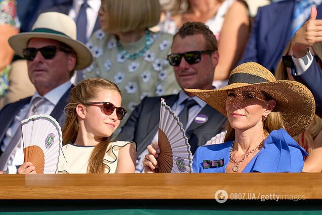 10-річна принцеса Шарлотта вийшла у світ із манікюром, який схвалює Кейт Міддлтон і обожнювала Єлизавета II. Фото