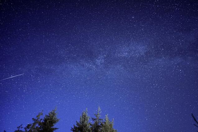 Более 100 звезд в час: когда смотреть на самый большой метеоритный поток года Персеиды