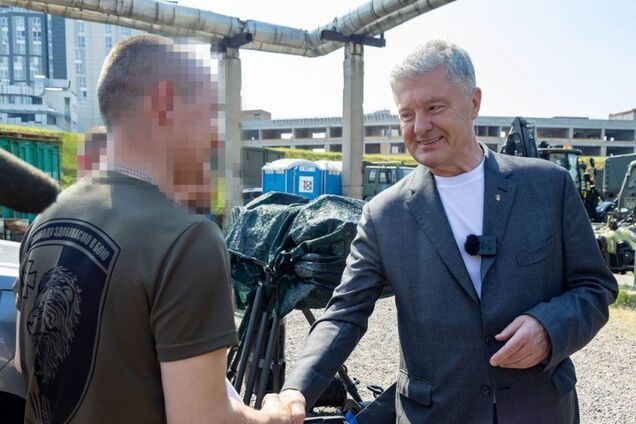 Сухопутные войска получили два комплекса 'Ай-Петри' от Порошенко