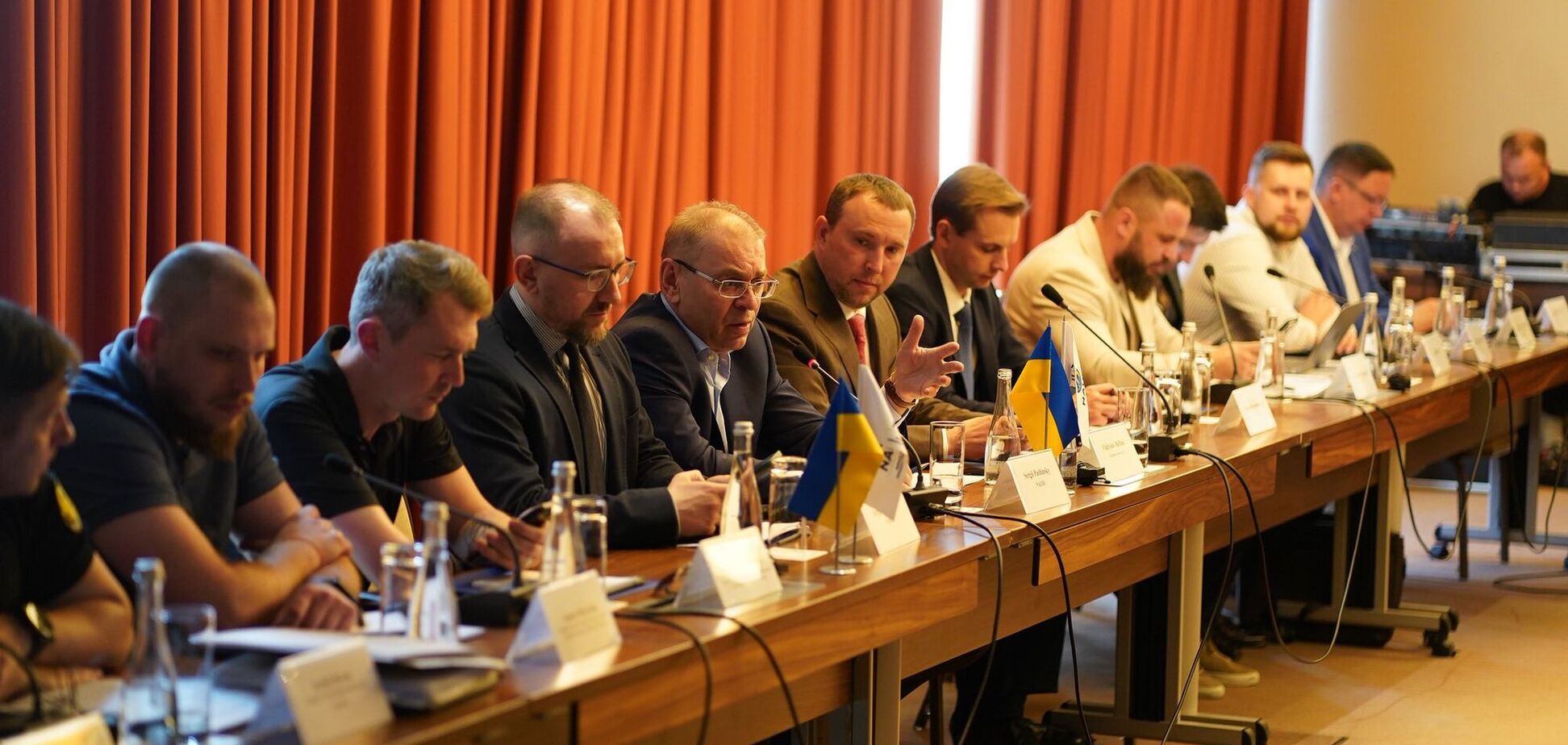 Бюрократия не имеет права тормозить обороноспособность Украины