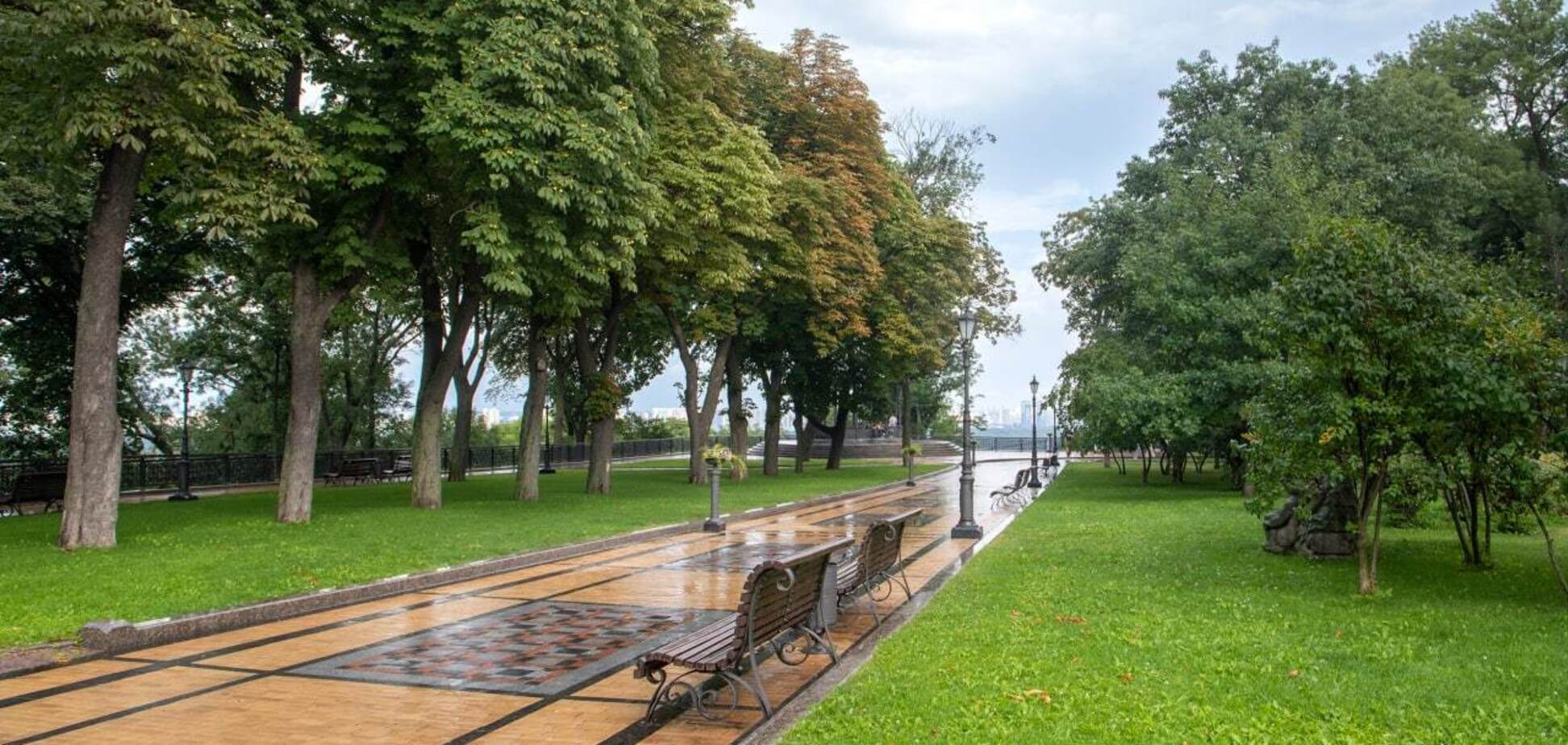 Місцями короткочасний дощ та до +30°С: прогноз погоди по Київщині на 15 липня