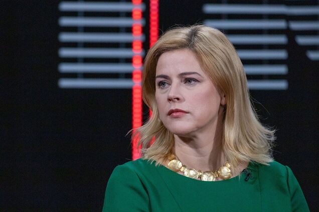 Прем'єрка Латвії прибула з візитом до Києва і запевнила в підтримці України. Фото