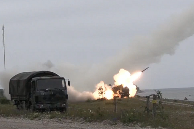 Эстония провела первые боевые стрельбы из РСЗО HIMARS: как отреагировала Россия
