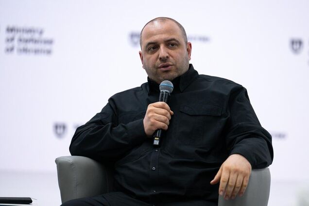 'Мы сохранили армию и страну': Умеров отчитался за два года на посту министра обороны