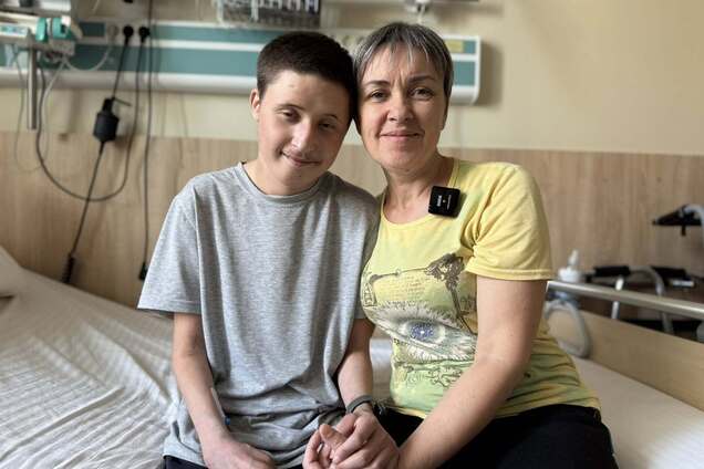 Первое отказало через час после операции: во Львове 20-летнему парню пересадили два сердца за три дня. Фото