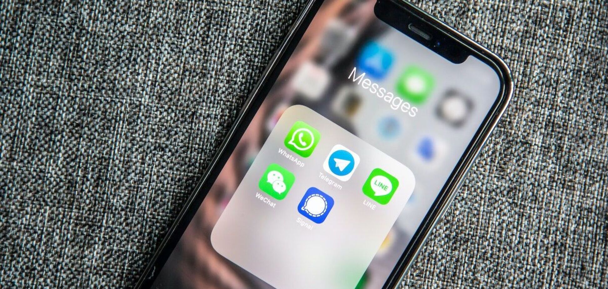 Путин поручил готовить ограничения на иностранные мессенджеры в РФ: когда и кого это может коснуться