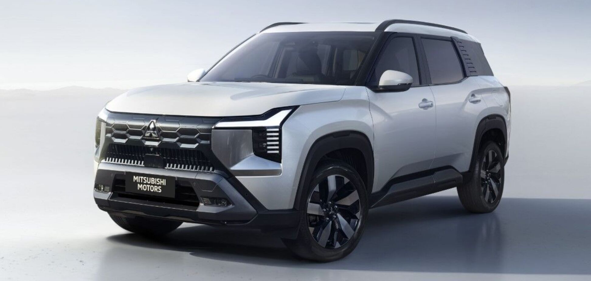 Mitsubishi Destinator