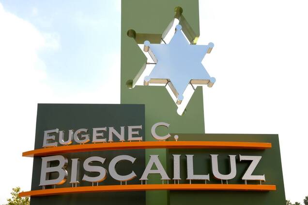 В США в полицейском учебном центре прогремел мощный взрыв: есть погибшие. Фото