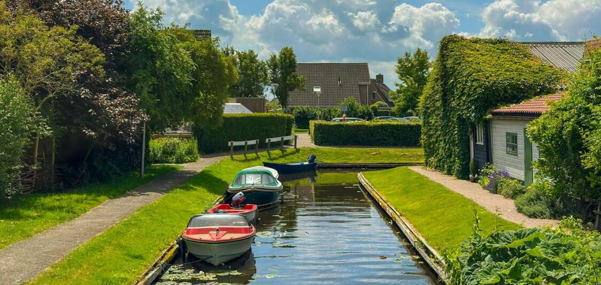 Каналы, как в Венеции, но меньше людей: куда поехать в Нидерландах