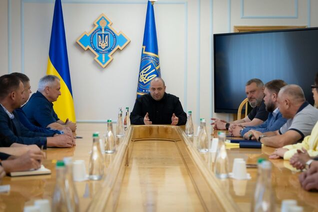 Рустем Умеров