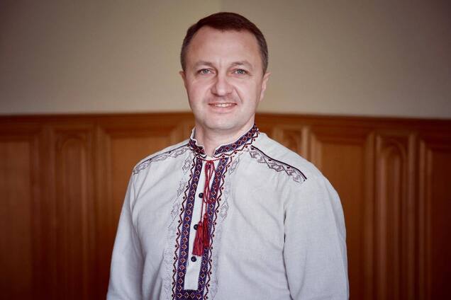 Кабмин уволил Креминя с должности уполномоченного по защите государственного языка