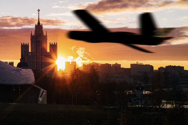 Росію атакують безпілотники: МО РФ звітує про збиття, але в аеропортах колапс