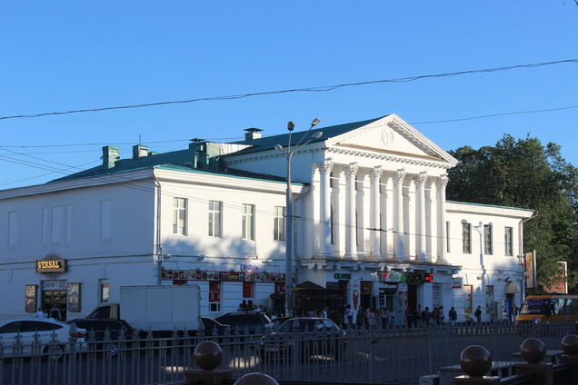 Старые фото Полтавы: каким был дом Дворянского собрания