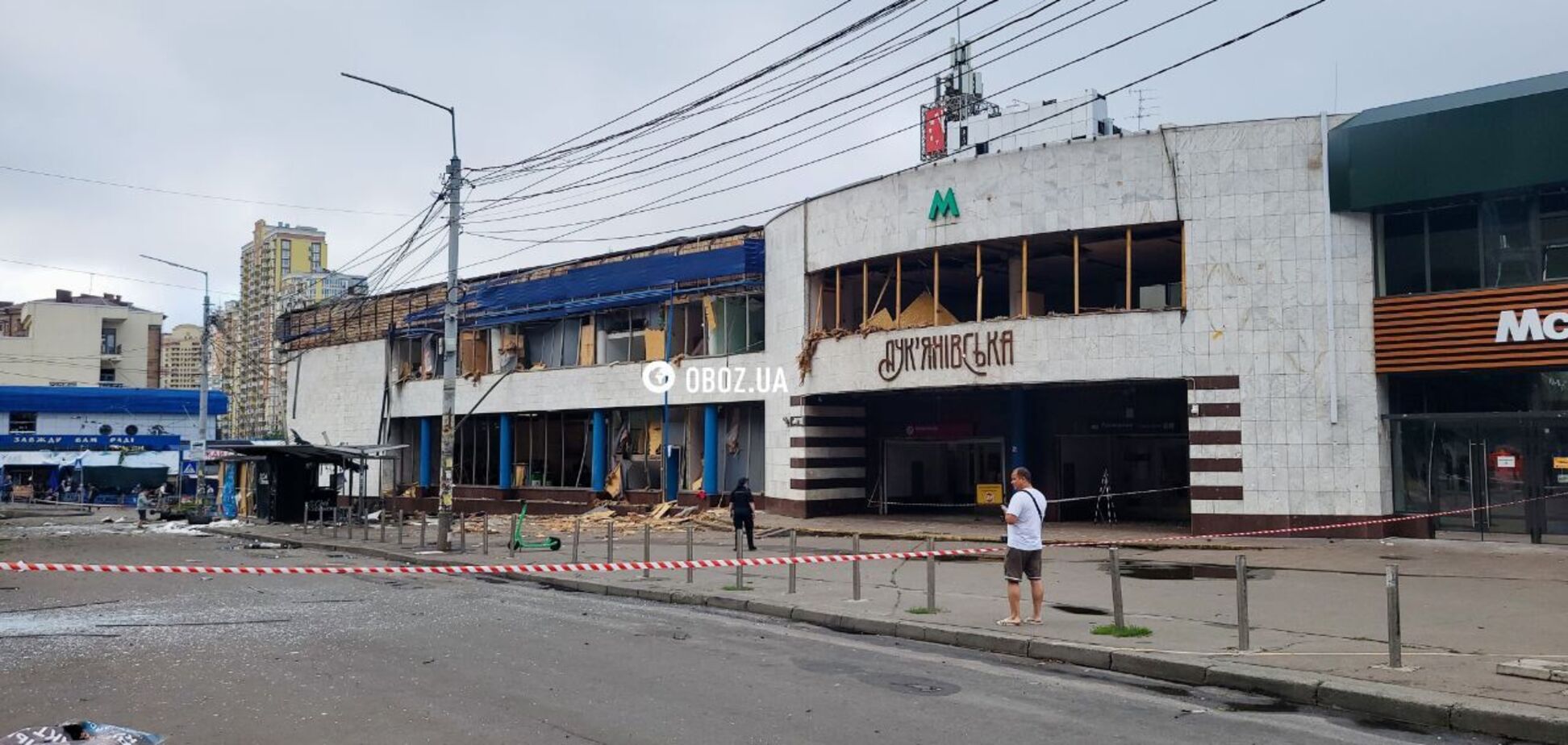 У Києві внаслідок обстрілу РФ знову пошкоджено станцію метро 'Лук’янівська'. Подробиці, фото та відео