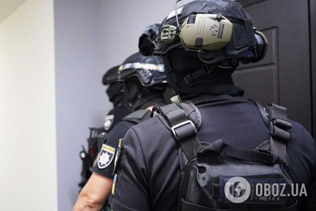 Викрали чоловіка та вимагали $50 тис. неіснуючого боргу: у Києві затримали п’ятьох зловмисників. Фото та подробиці