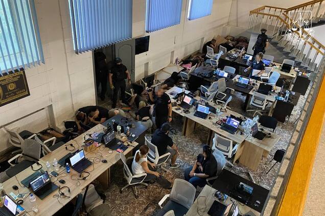 Пресечена деятельность транснациональной мошеннической организации