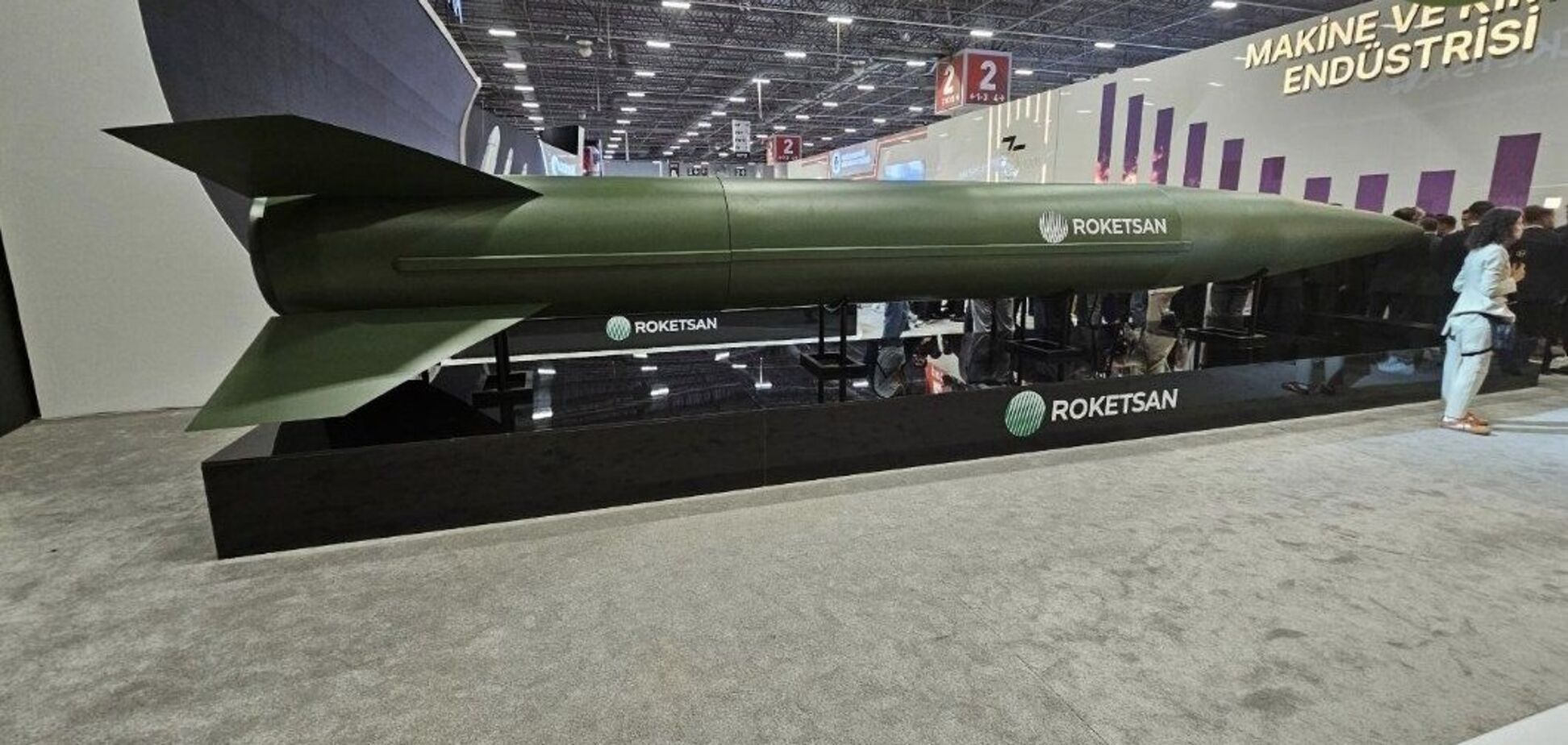 Türkiyə ilk hipersəs raketini təqdim etdi