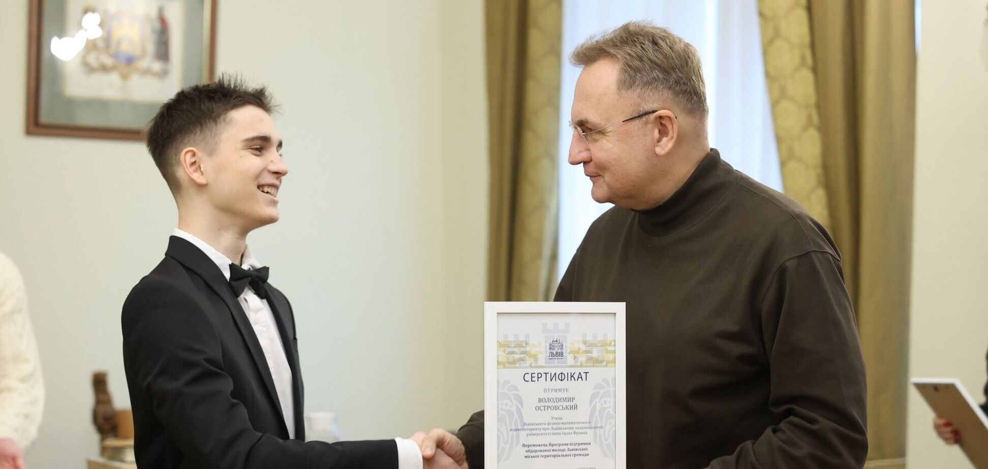 Школьник из Львова получил 'серебро' на международной олимпиаде по физике: всего соревновалось более 400 участников. Фото