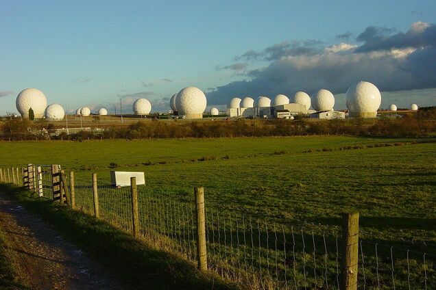 Росія стягує системи РЕБ до кордонів НАТО: Естонія б'є на сполох