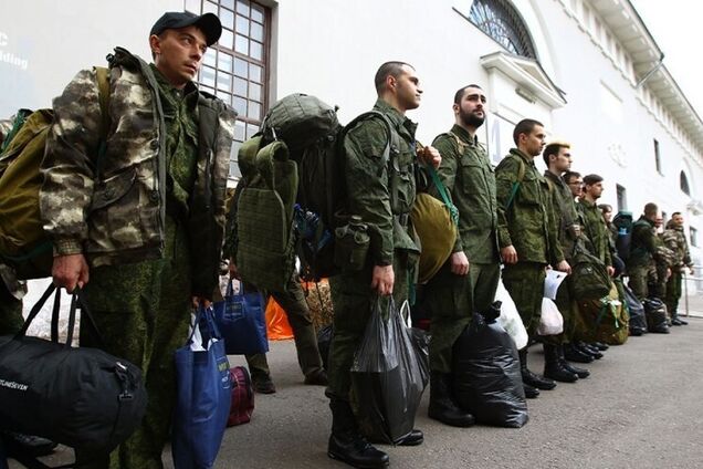 У Росії неодружених чоловіків, які не роблять спроб створити сім’ю, хочуть відправляти на війну проти України – розвідка