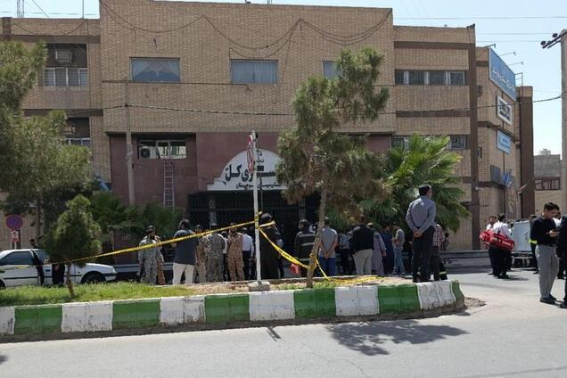 В Ірані невідомі з гранатами і зброєю напали на будівлю суду: є загиблі, серед них – дитина