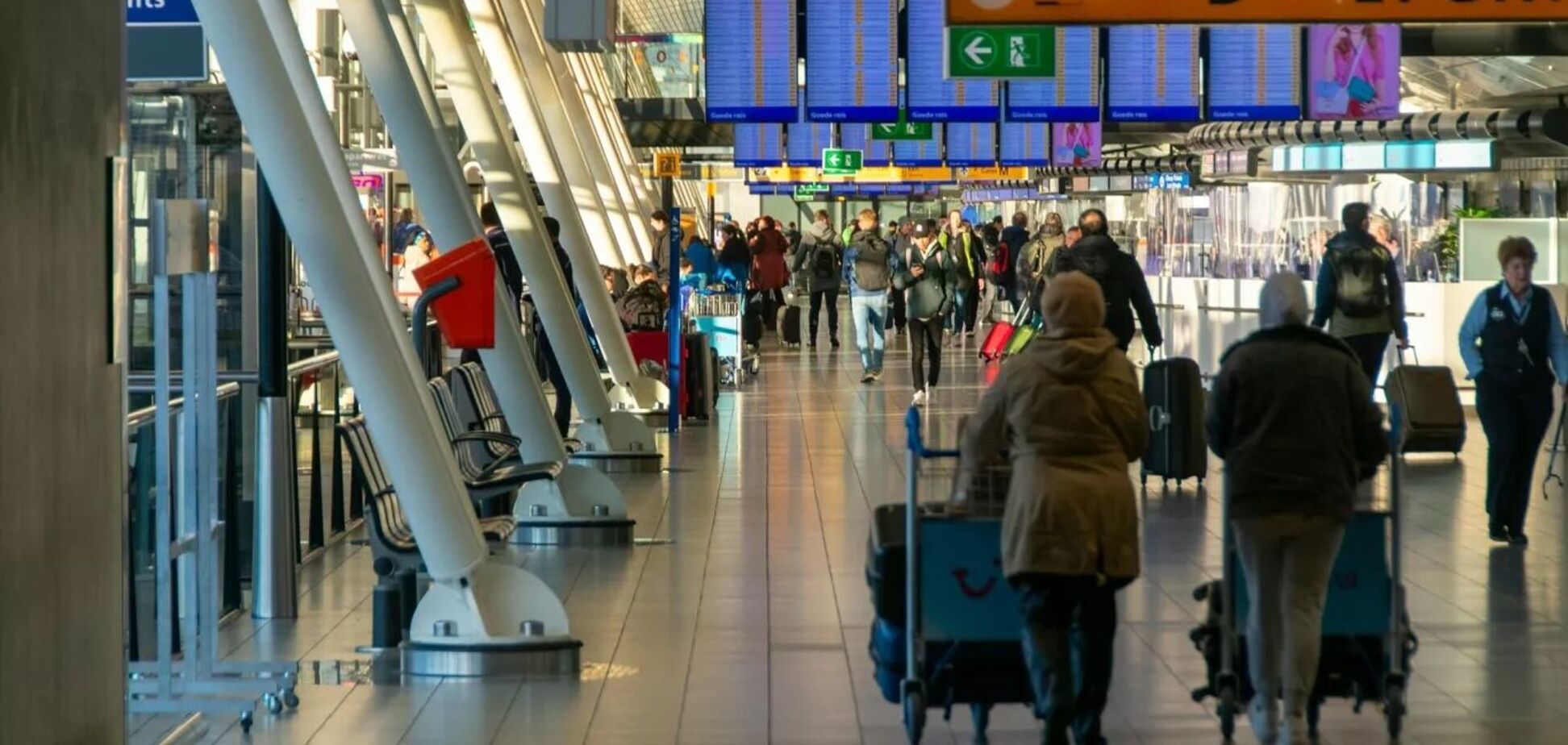 Шукатимуть вибухівку: Єврокомісія скасує обмеження, яке дошкуляє туристам в аеропортах