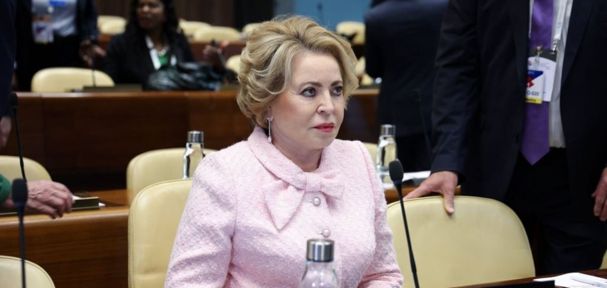 'Її місце – на лаві підсудних': в МЗС України різко відреагували на візит Матвієнко до Швейцарії