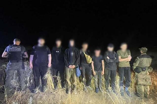 На Одещині викрили схему переправлення чоловіків до Молдови: затримано мешканців різних областей. Фото
