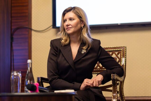 Дизайнер украшений Елены Зеленской раскрыла, какие драгоценности первая леди выбирает во время войны и как работает ее 'мягкая дипломатия'